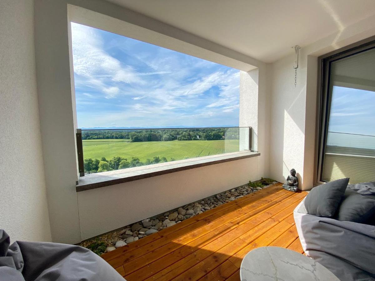 Alpen-Panorama Suite: Luxurious Mountain View Retreat in Munich Exterior photo